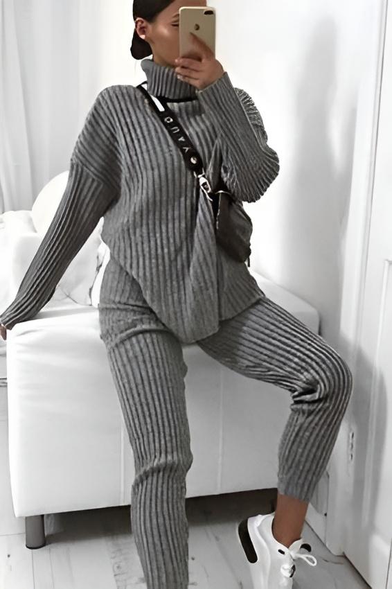 
                  
                    Coordinato Donna Maglione Maxi Pull Collo Alto Pantalone Aderente Casual Elegante Sensuale Caldo - LE STYLE DE PARIS
                  
                